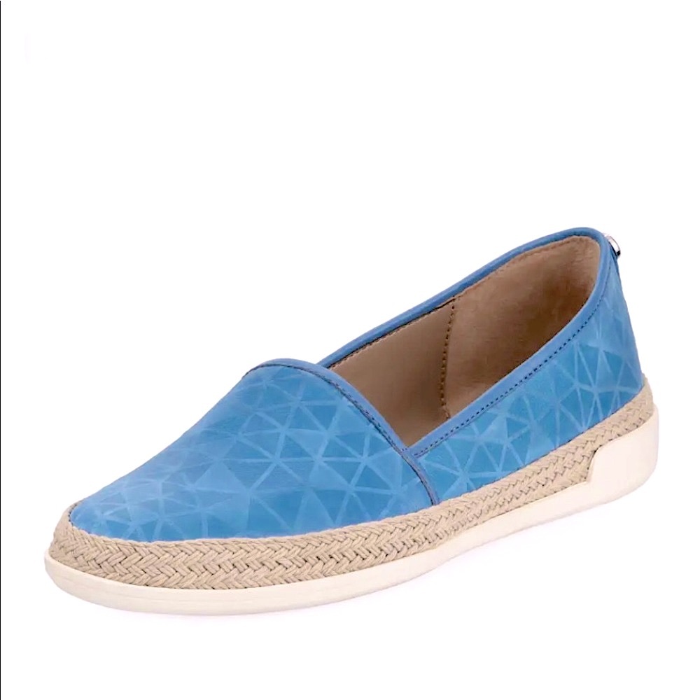 NEW Donald J. Pliner PENN leather slip-on shoes